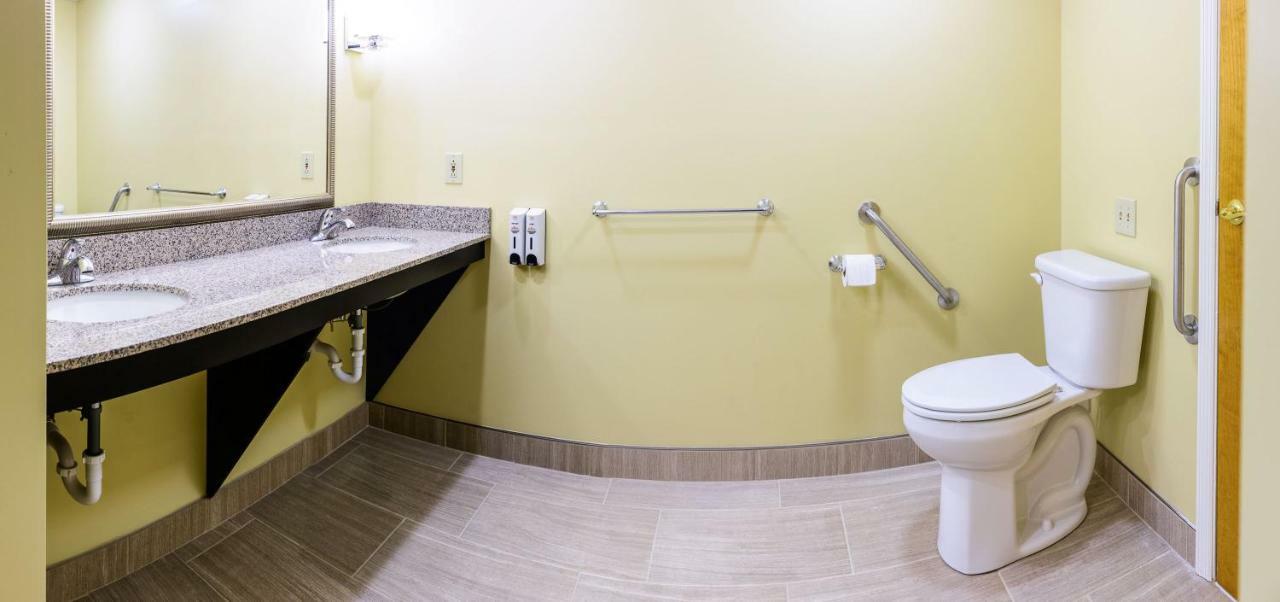 Asbury Inn & Suites Wilmore Exteriör bild
